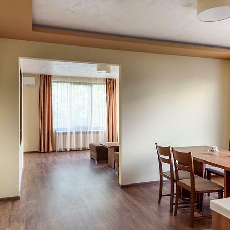 Gradina Hotel Chernomorets Eksteriør billede